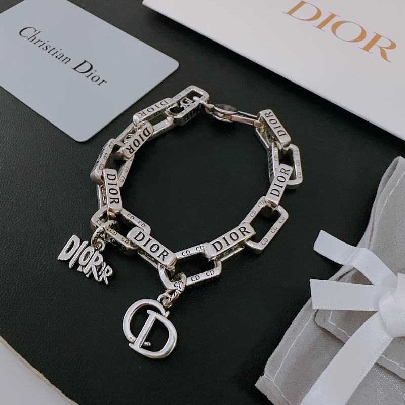 Dior Bracelet 05lyr149 (1)